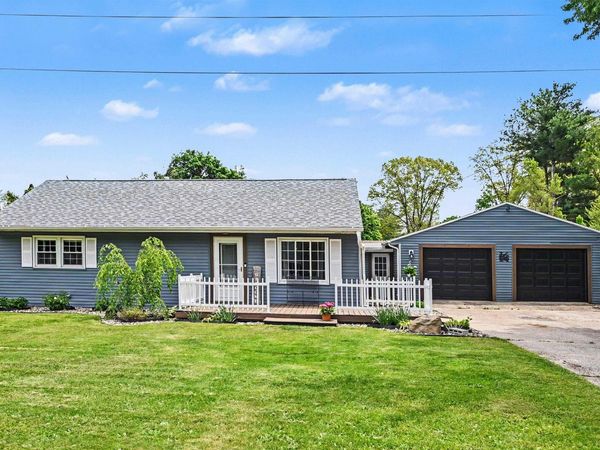 51028 Prescott Avenue, South Bend, IN 46637