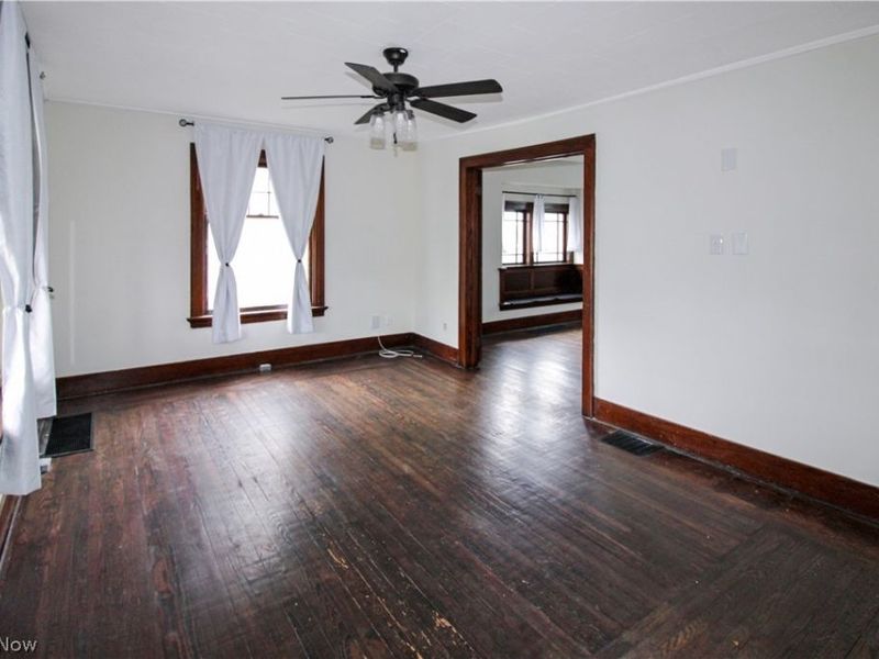 430 Vine Street, Fremont, OH 43420 Photo 3