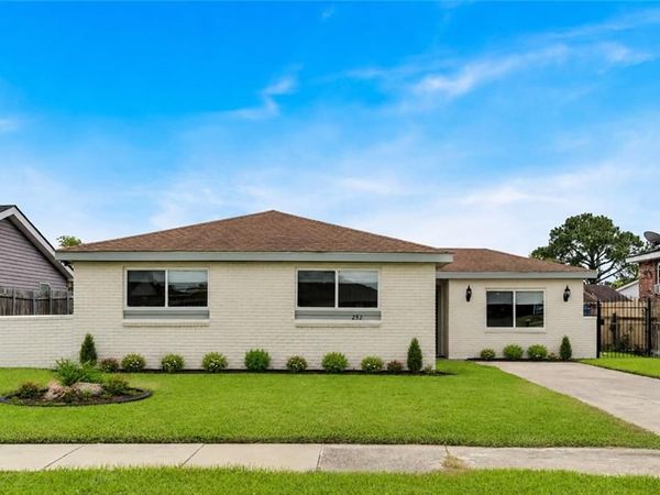 252 GLENDELLA Drive , Avondale, LA 70094