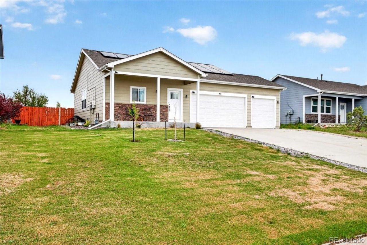 48 S 4th Avenue, Deer Trail, CO 80105 Main Photo