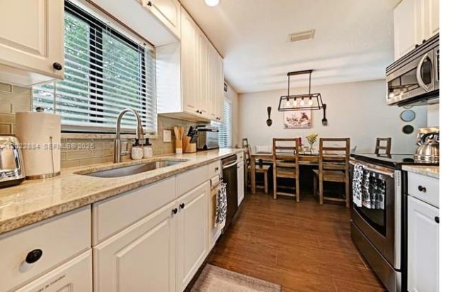 945 Sunset Rd , Unit 1, West Palm Beach, FL 33401 Photo
