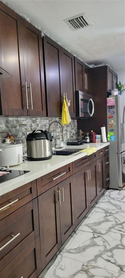 301 SW 36th Ave , Miami, FL 33135 Photo