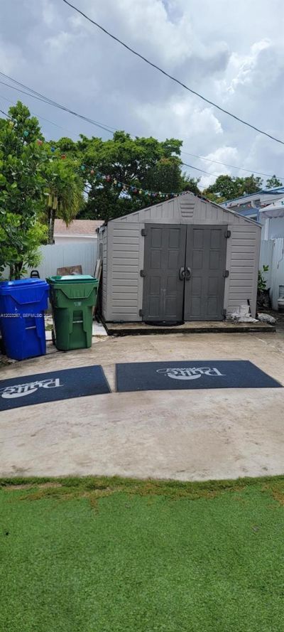 301 SW 36th Ave , Miami, FL 33135 Photo