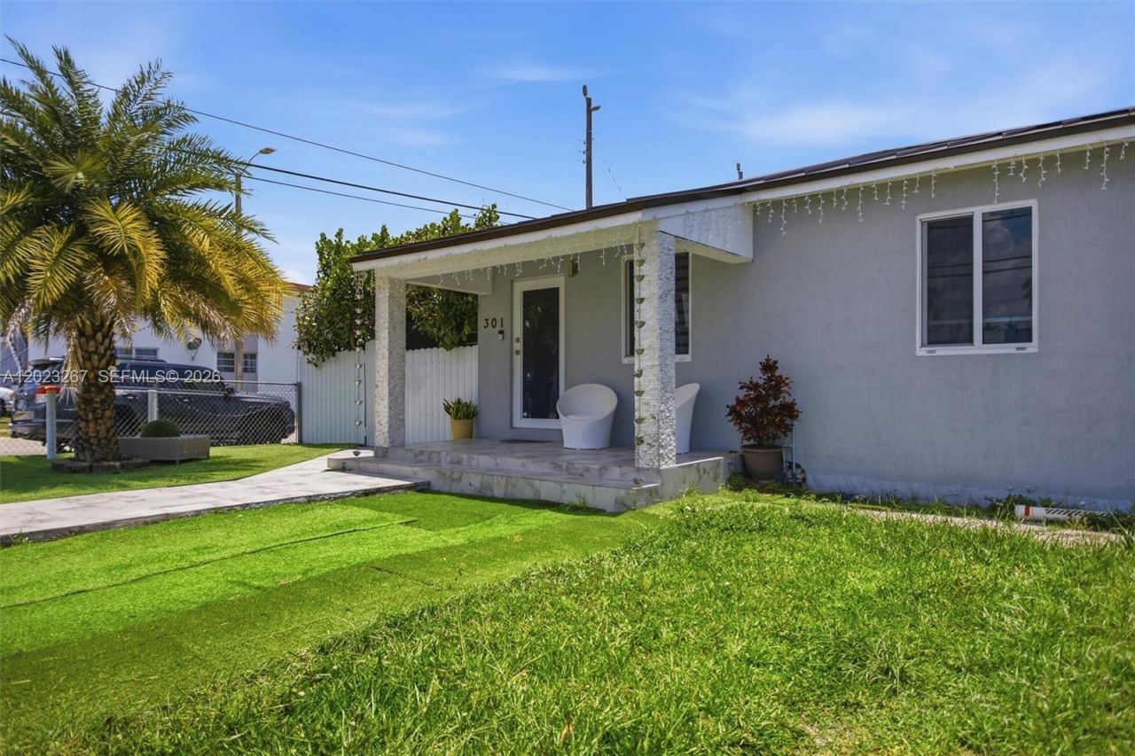 301 SW 36th Ave, Miami, FL 33135 Photo