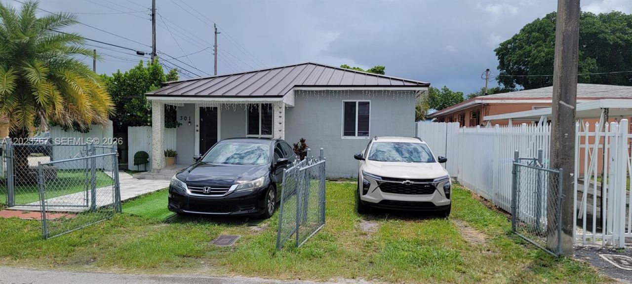 301 SW 36th Ave , Miami, FL 33135 Photo