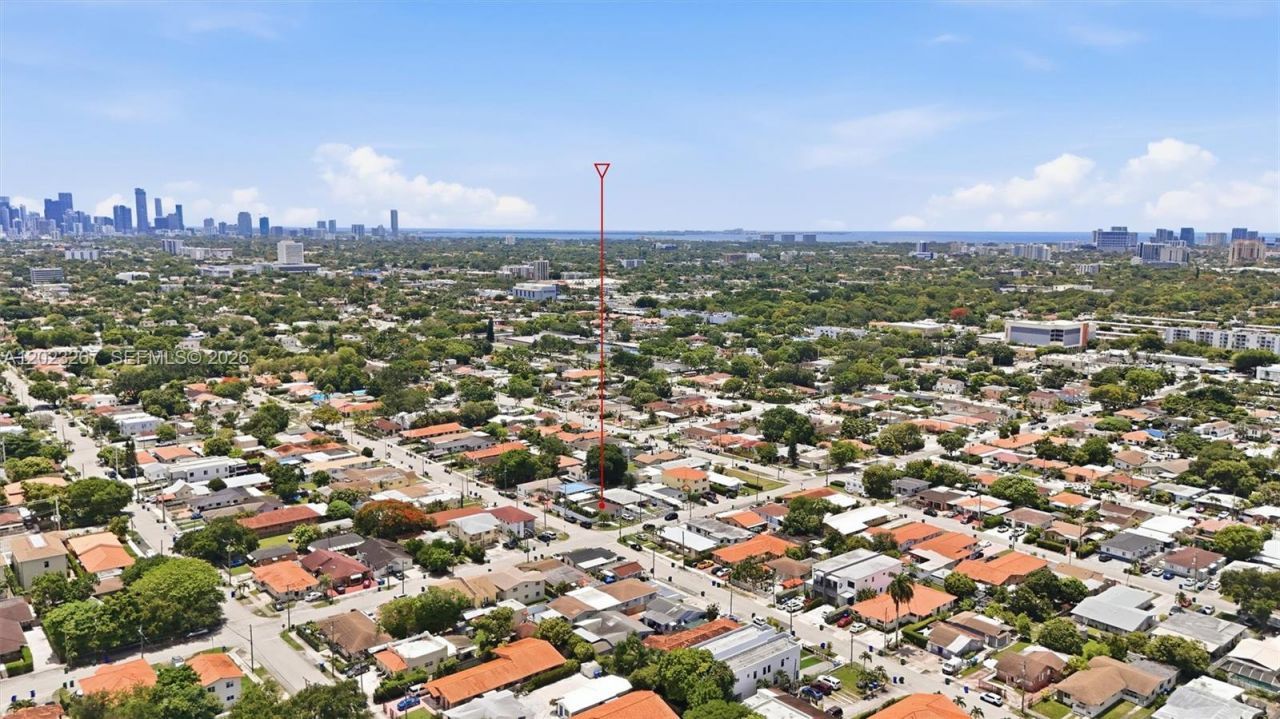 301 SW 36th Ave, Miami, FL 33135 Photo