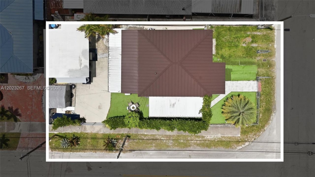 301 SW 36th Ave, Miami, FL 33135 Photo