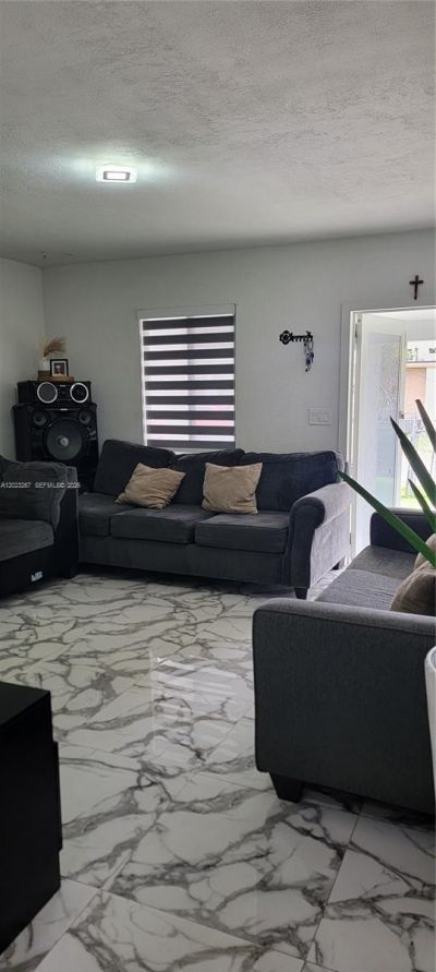 301 SW 36th Ave , Miami, FL 33135 Photo