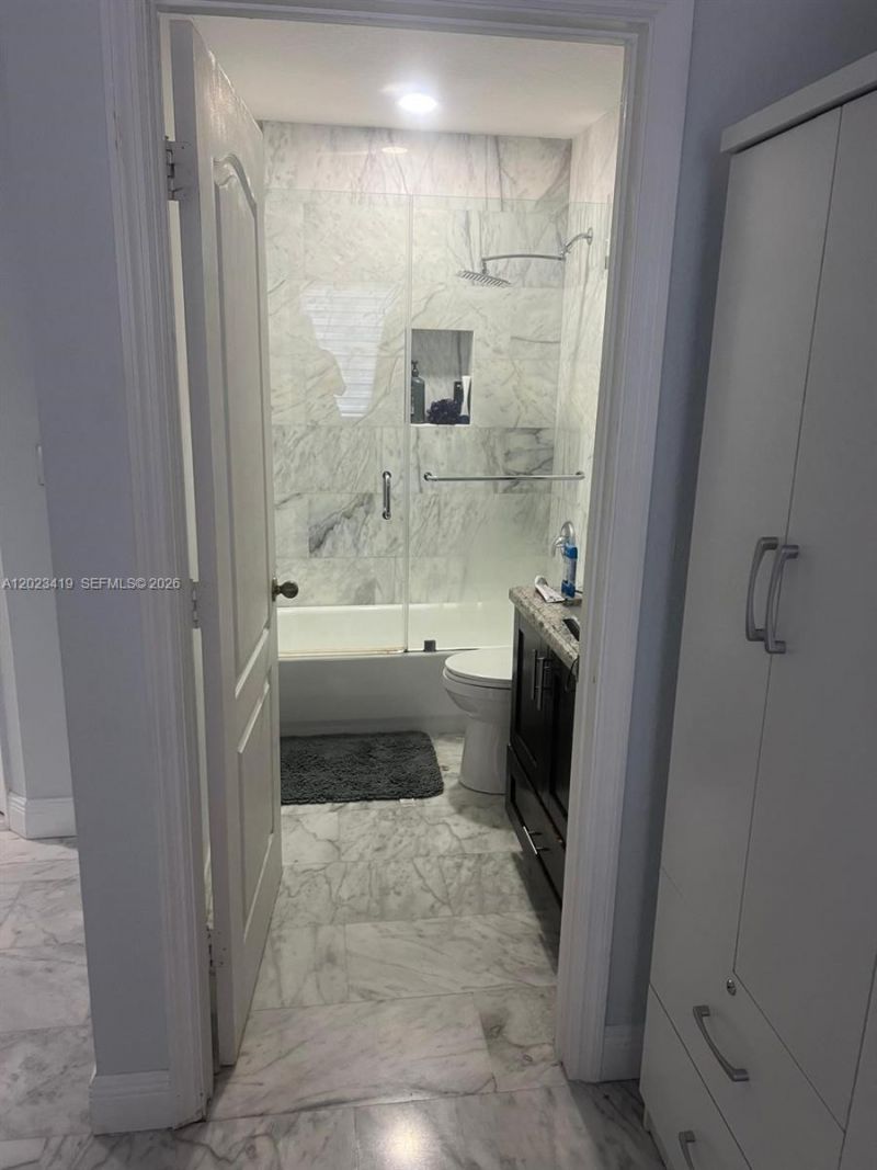 4301 SW 160th Ave, Unit 215, Miramar, FL 33027 Photo