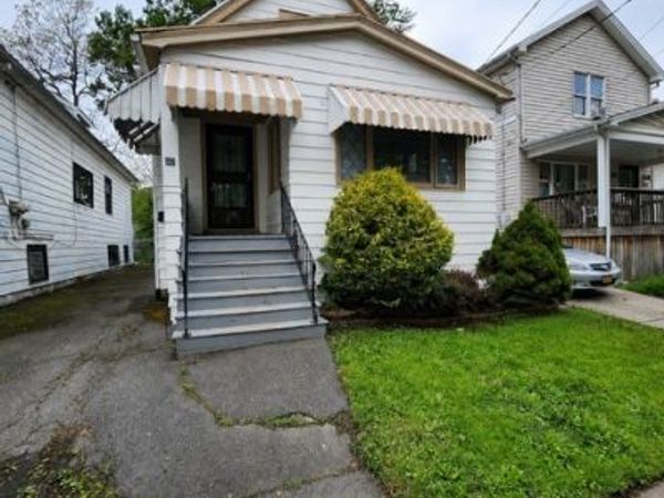 80 Zelmer Street, Buffalo, NY 14211