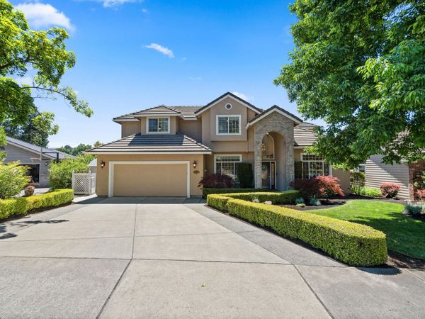 2768 Kerrisdale Ridge Drive, Medford, OR 97504