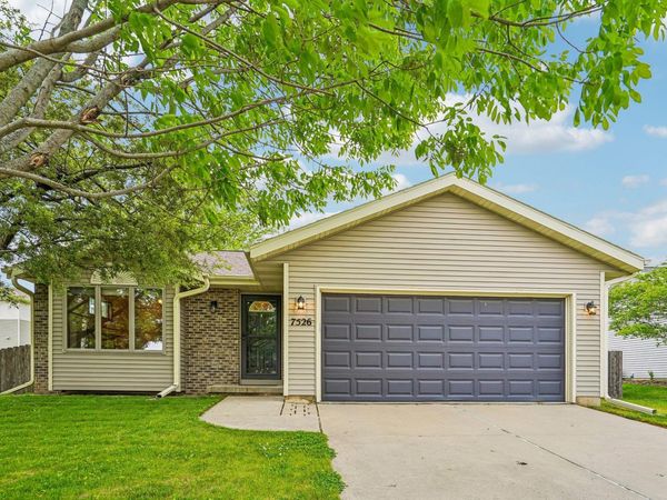 7526 Crawling Stone Road, Madison, WI 53719