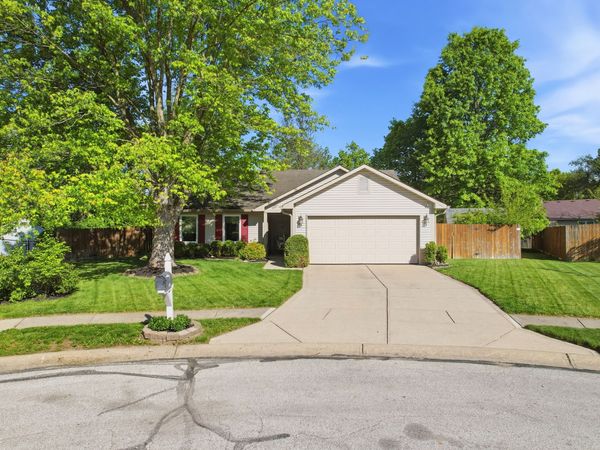7255 Woodmill Court, Avon, IN 46123