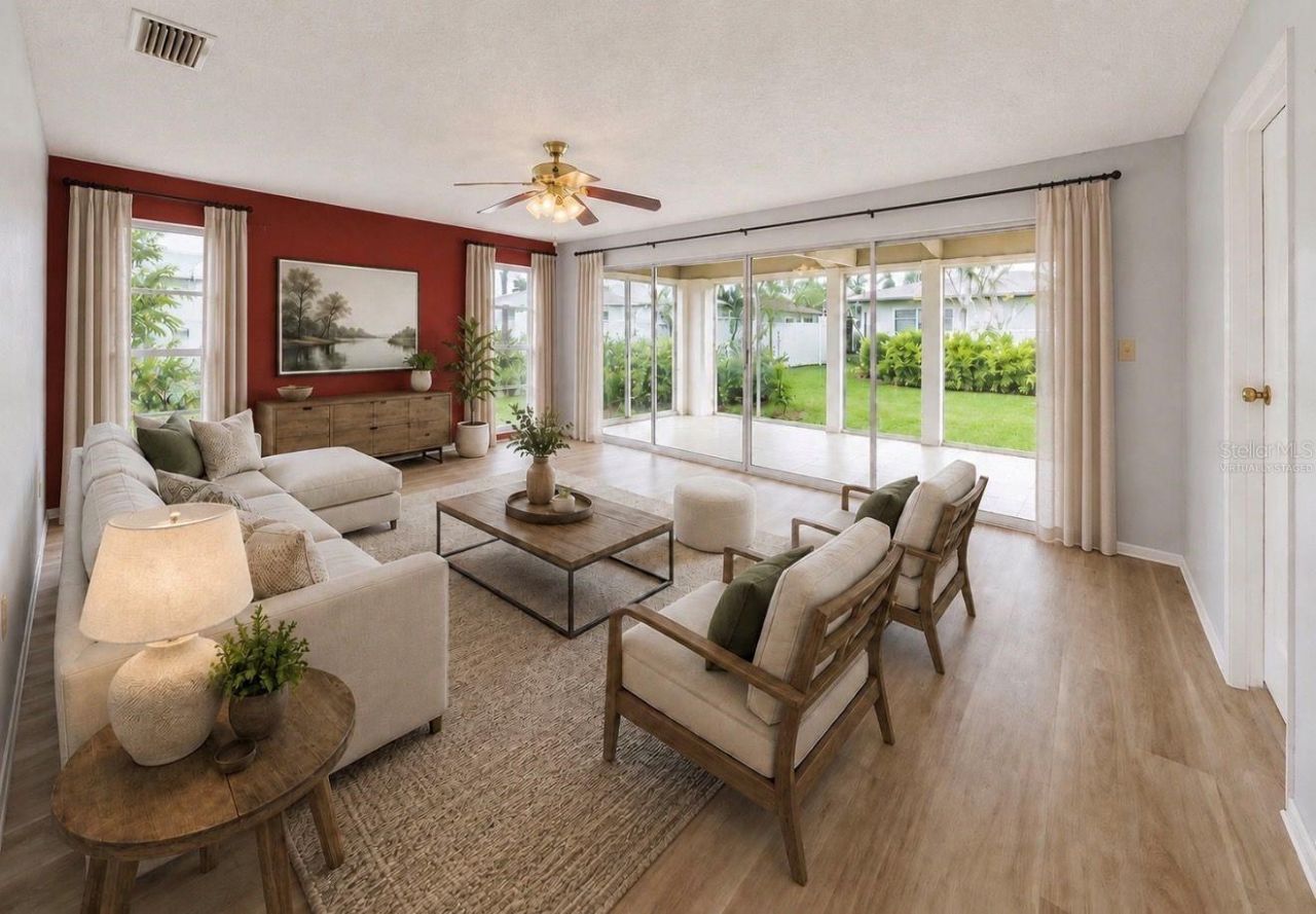 3506 Auburn Court, Unit 230, Sarasota, FL 34231 Photo