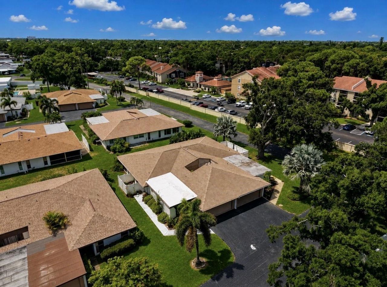 3506 Auburn Court, Unit 230, Sarasota, FL 34231 Photo