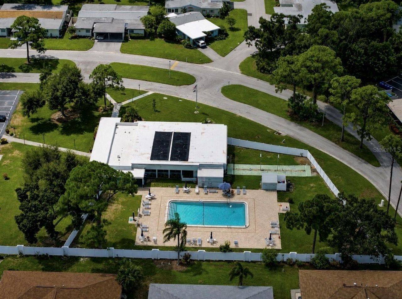 3506 Auburn Court, Unit 230, Sarasota, FL 34231 Photo