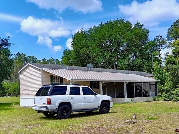 17749 SE 156TH PLACE ROAD , WEIRSDALE, FL 32195