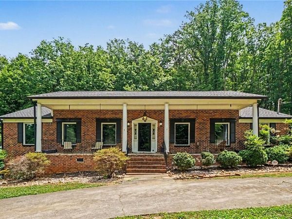10 Oriole Drive , Cartersville, GA 30121