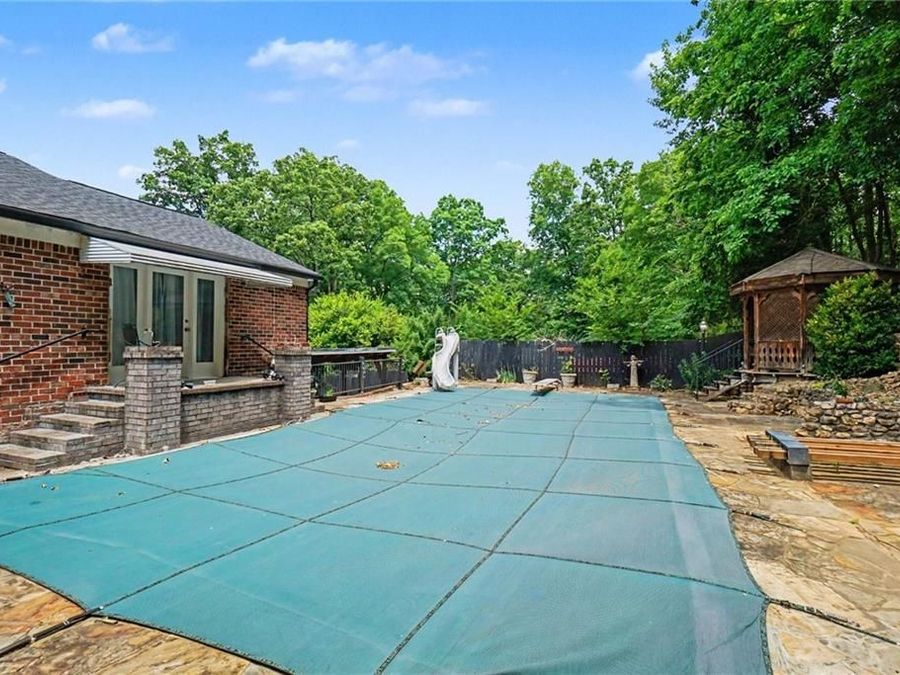 Property Image 32