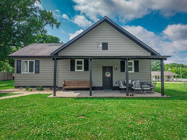 1005 E Porter Street, Winslow, IN 47598