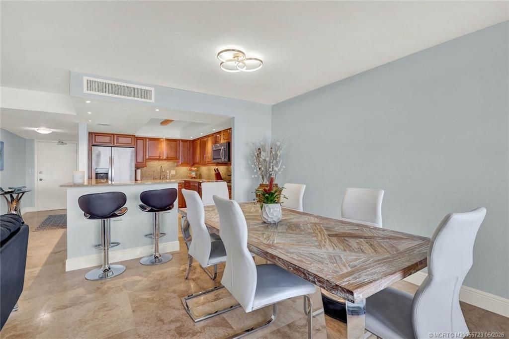 10410 S Ocean Drive, Unit 504, Jensen Beach, FL 34957 Photo