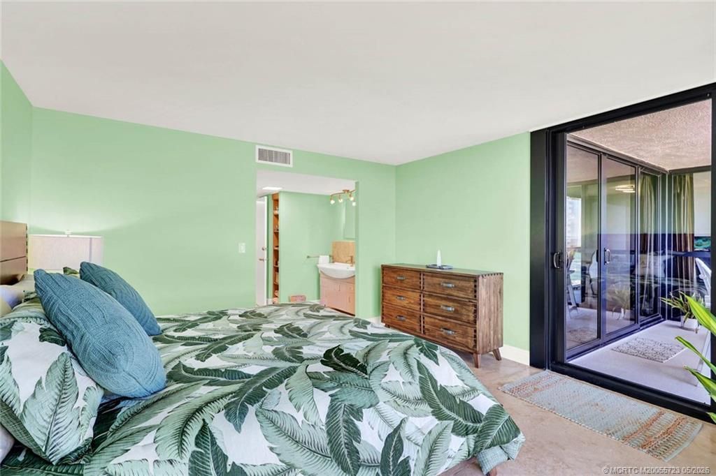 10410 S Ocean Drive, Unit 504, Jensen Beach, FL 34957 Photo