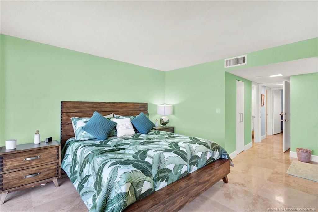 10410 S Ocean Drive, Unit 504, Jensen Beach, FL 34957 Photo