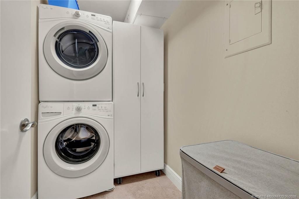 10410 S Ocean Drive, Unit 504, Jensen Beach, FL 34957 Photo