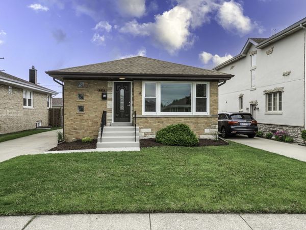 4404 N Opal Avenue , Norridge, IL 60706