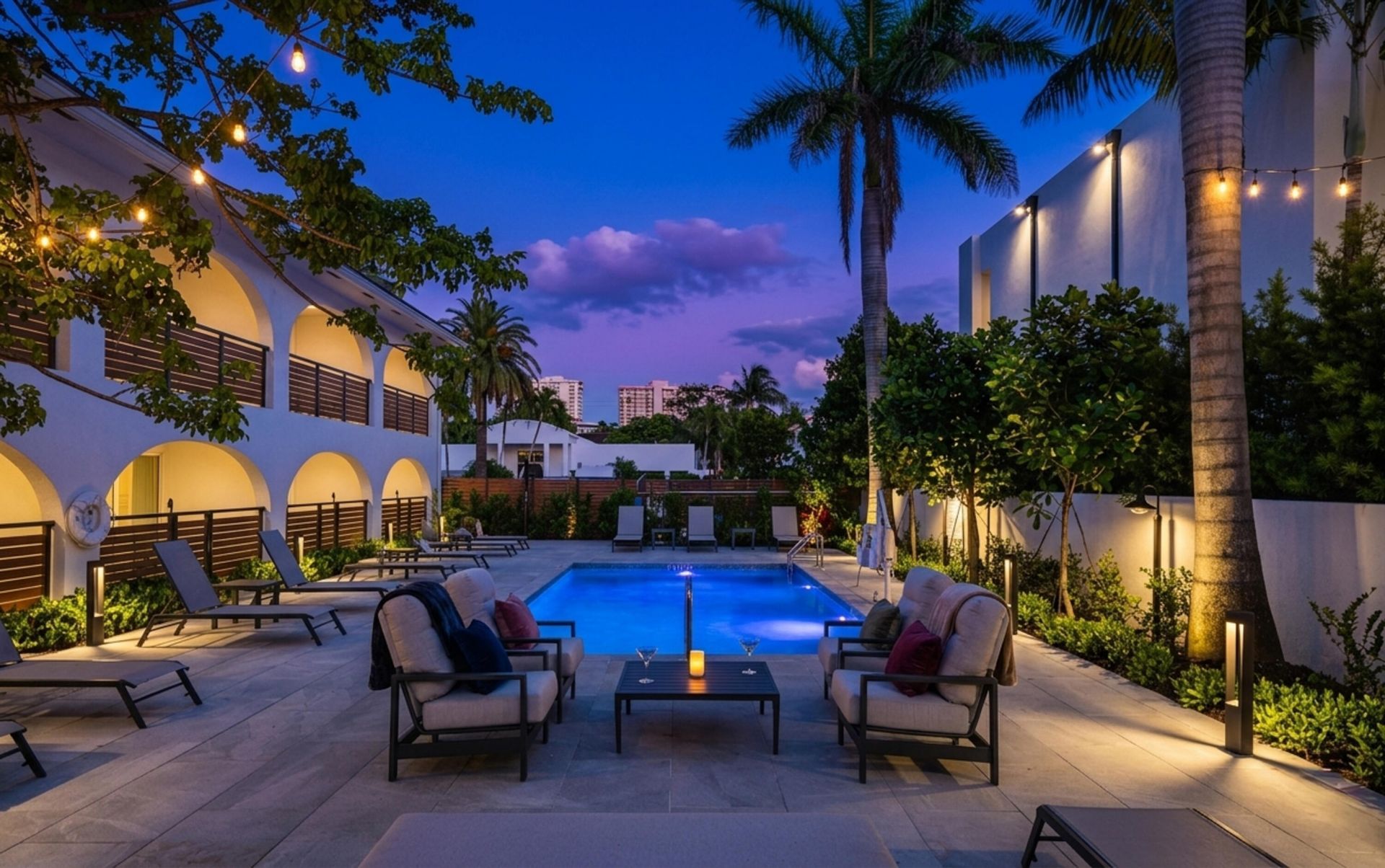 1075 Spanish River Road, Unit 7, Boca Raton, FL 33432 Photo