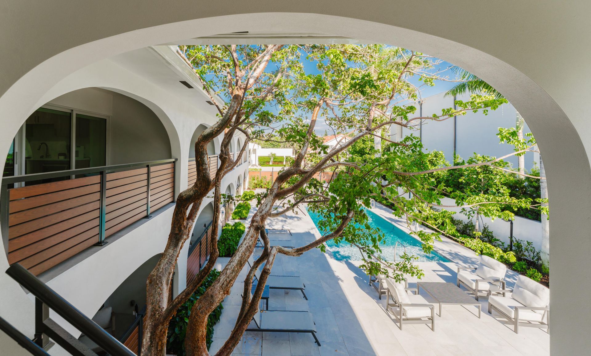 1075 Spanish River Road, Unit 7, Boca Raton, FL 33432 Photo