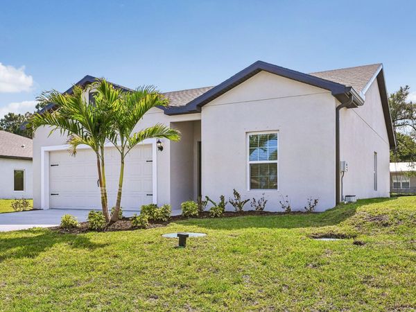 5808 Sunset Boulevard, Fort Pierce, FL 34982