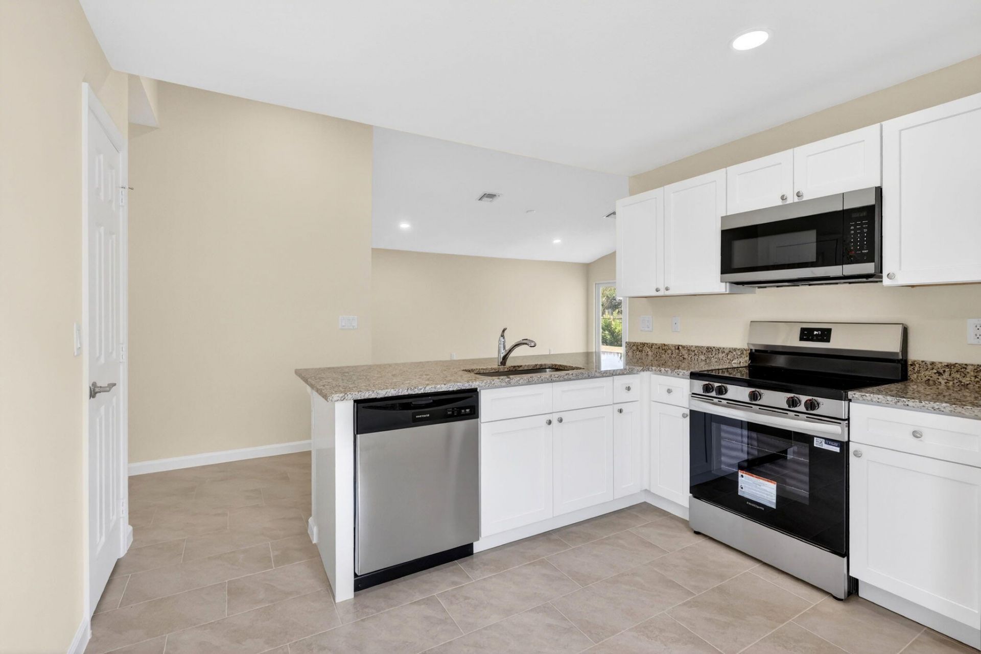 134 SW Seminole Crossing Court Sw, Indiantown, FL 34956 Photo