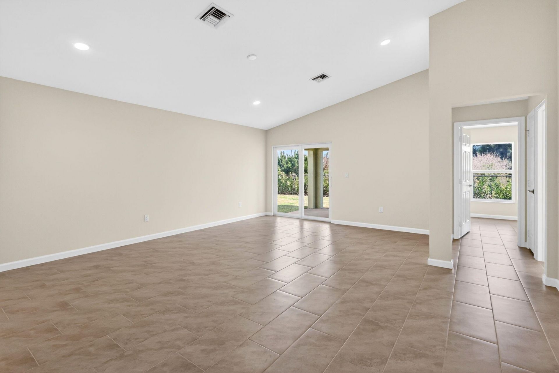 134 SW Seminole Crossing Court Sw, Indiantown, FL 34956 Photo