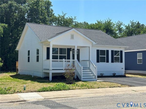 921 Jackson Street, Colonial Beach, VA 22443