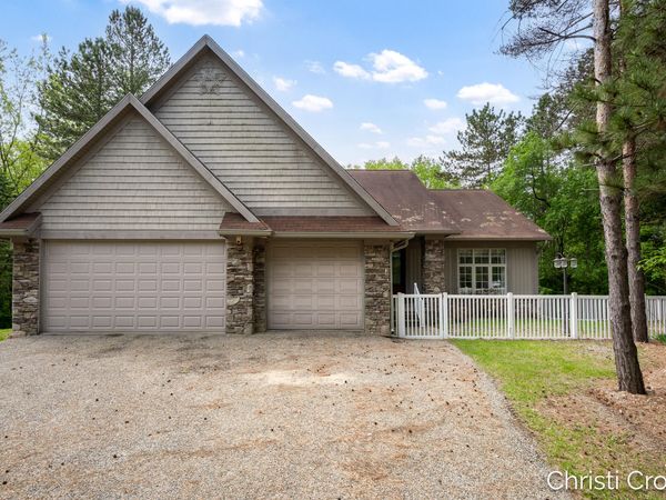 15105 Eagle Ridge Road, Eagle, MI 48822