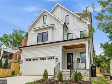 1905 N TAYLOR STREET , ARLINGTON, VA 22207
