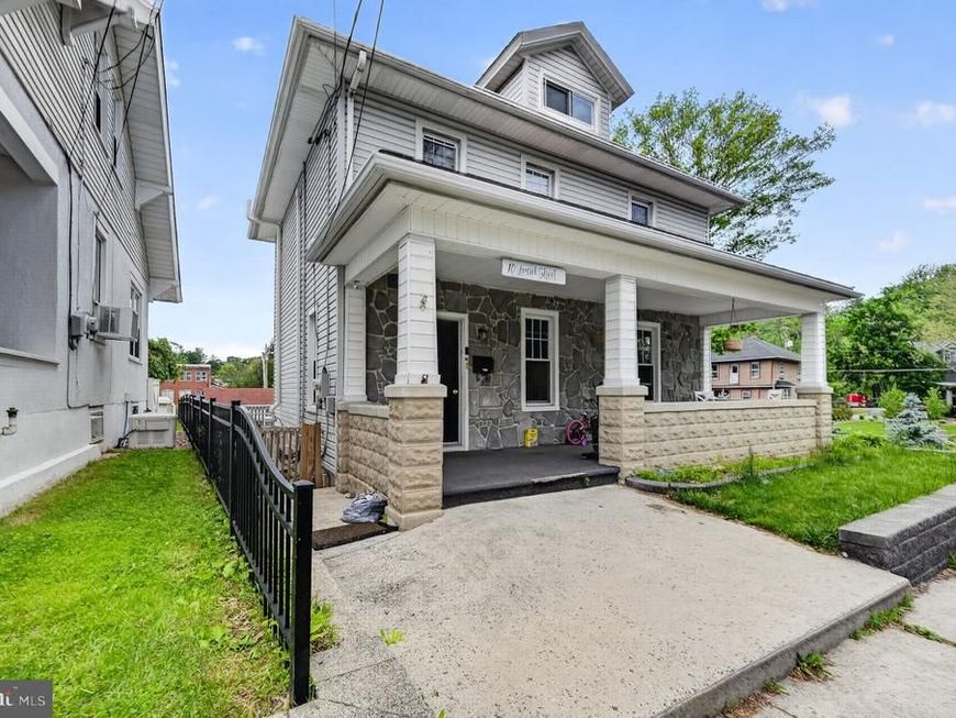 10 Laurel Street, Pine Grove, PA 17963 Main Photo