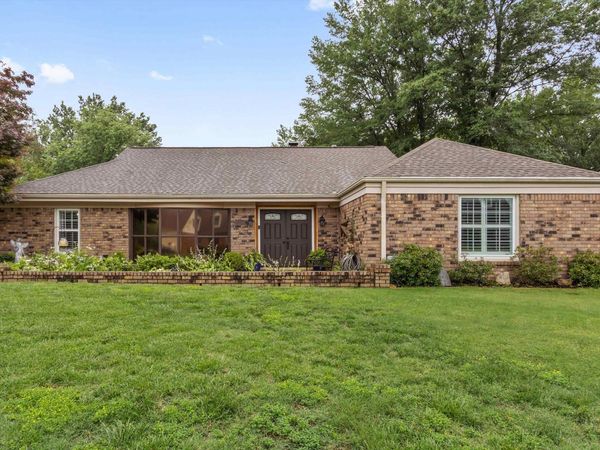 6921 STORNAWAY DR, Memphis, TN 38119