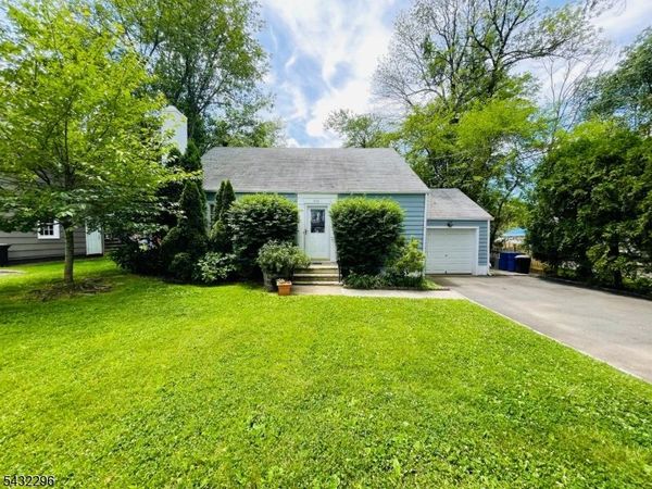 274 Woodland Ave, Summit, NJ 07901