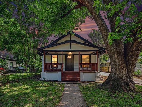 823 S Huttig Avenue, Independence, MO 64053