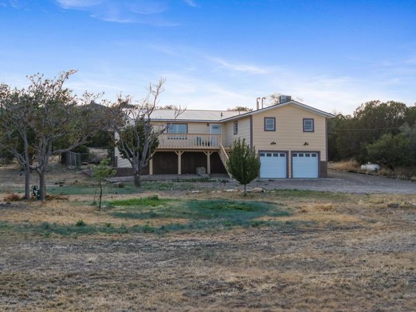 13 Southwood Drive , Edgewood, NM 87015