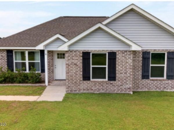 6 Hawthorne Road, Picayune, MS 39466