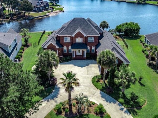 9429 Carrington Dr., Myrtle Beach, SC 29579