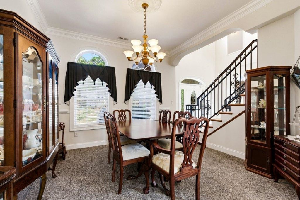9429 Carrington Dr. Photo 53