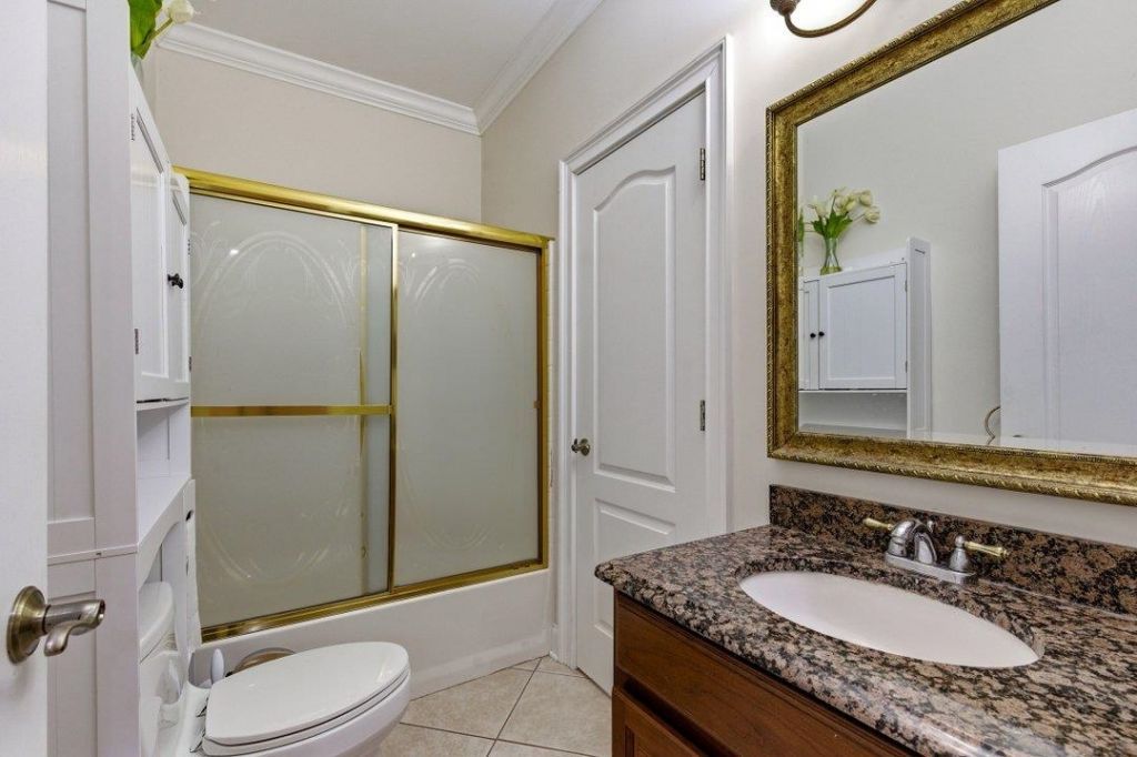 9429 Carrington Dr. Photo 62