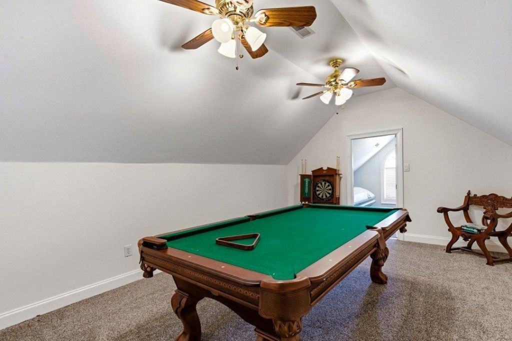 9429 Carrington Dr. Photo 66