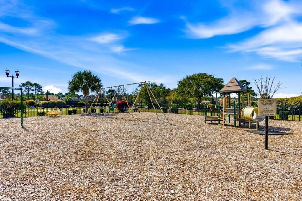9429 Carrington Dr. Photo 85