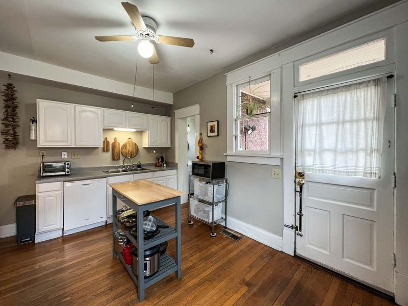 316 E Deshler Avenue , Columbus, OH 43206 Photo 7