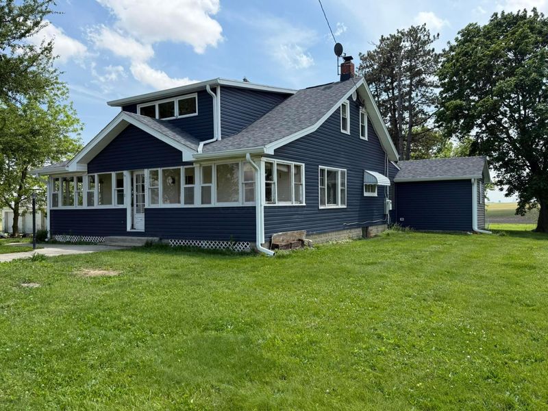 8721 Federal Road, South Solon, OH 43153 Photo 2